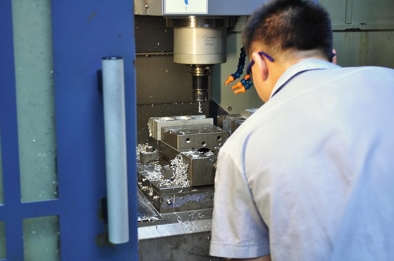 CNC Lathes and Milling